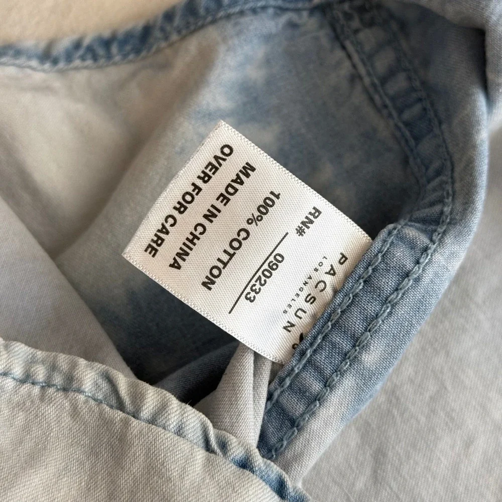 PacSun Mens Medium Bleached Denim Sleeveless‎ Button Down Shirt Blue Tie Dye